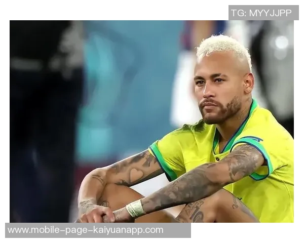 内马尔因伤缺席数周后积极恢复目标直指明年世界杯赛事 内马尔因伤缺席数周后积极恢复目标直指明年世界杯赛事