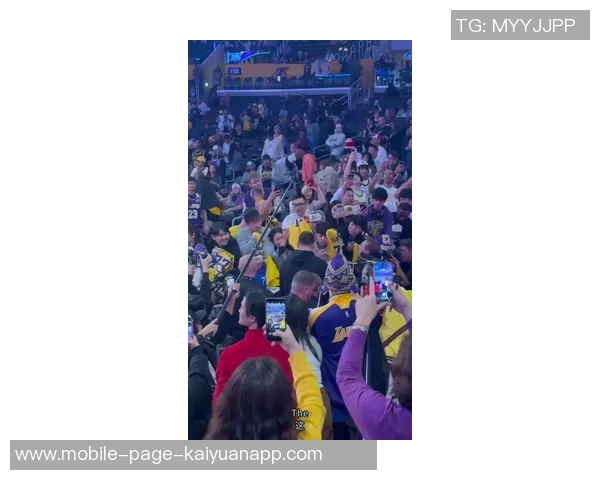 东契奇圣诞受伤39天后被交易引发球迷热议