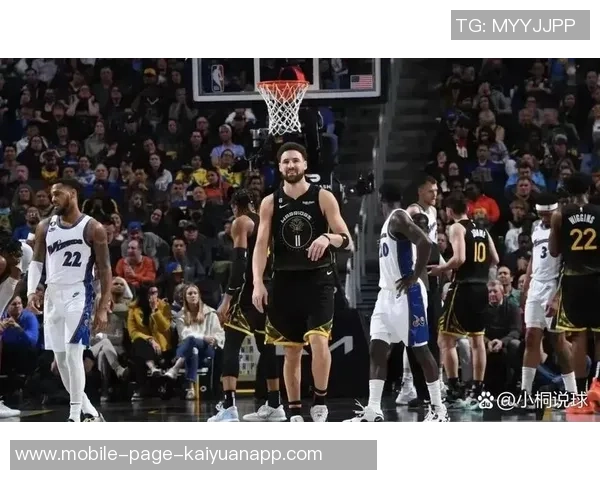 克莱首节替补表现出色创里程碑贡献10分三分命中率高达50 克莱首节替补表现出色创里程碑贡献10分三分命中率高达50