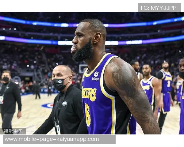 艾顿采访时詹姆斯高喊五连胜引发热议球迷纷纷点赞 艾顿采访时詹姆斯高喊五连胜引发热议球迷纷纷点赞