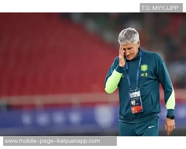 泰山中卫洛佩斯对抗表现不佳奥斯卡强势突破致失球 泰山中卫洛佩斯对抗表现不佳奥斯卡强势突破致失球